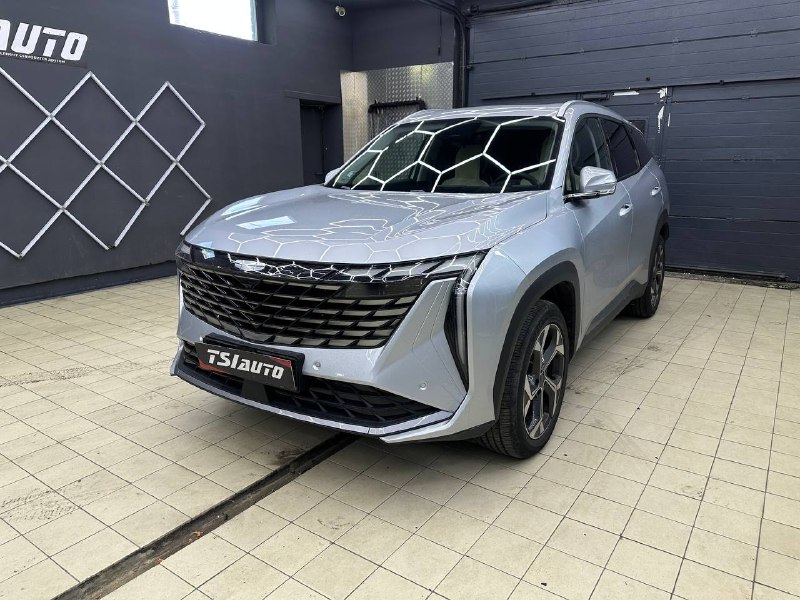Оклейка пленкой Geely Cityray в Москве