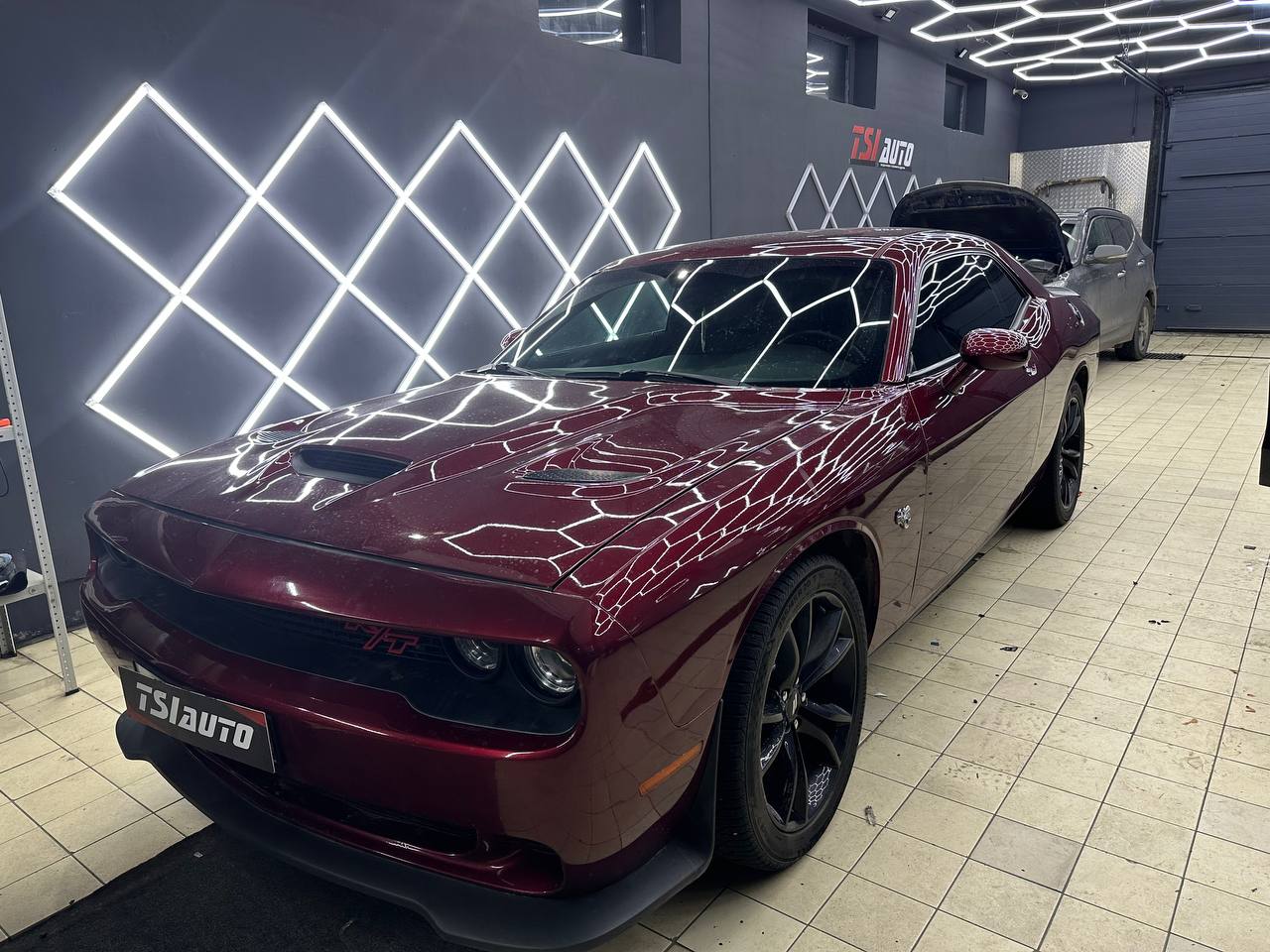 Шумоизоляция Dodge Challenger в Москве