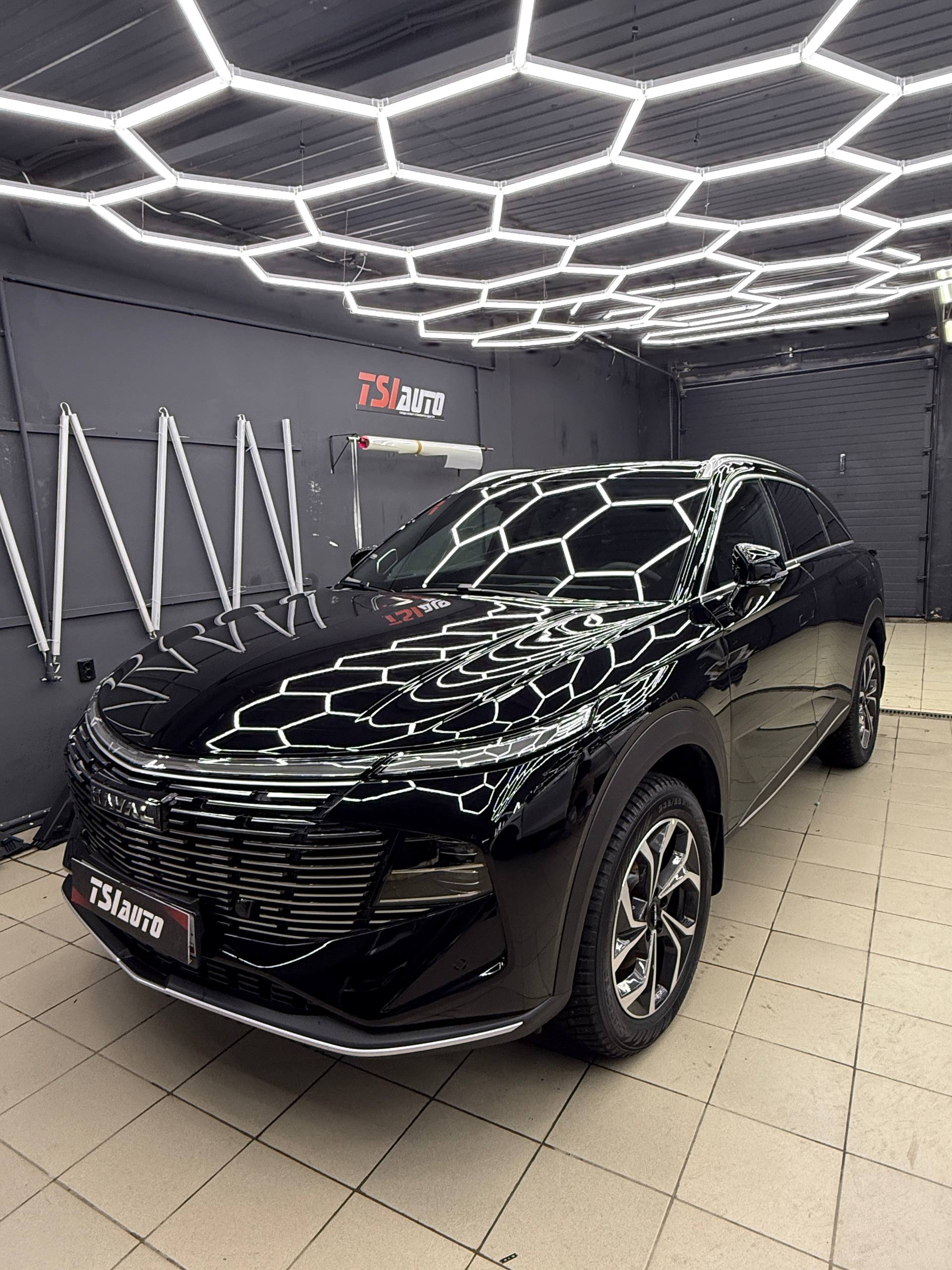 Полная оклейка пленкой Haval F7 в Москве