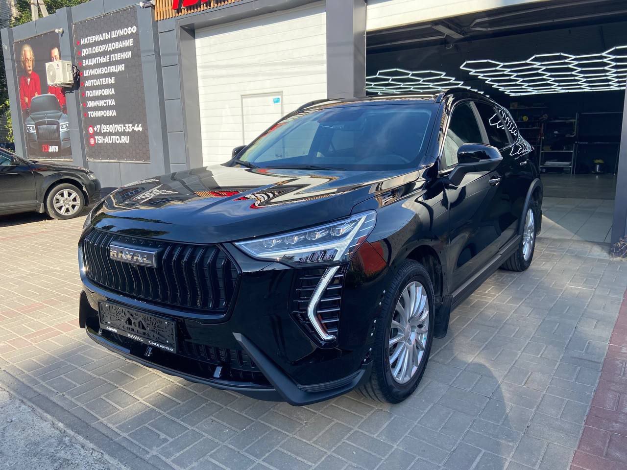 Haval Jolion полировка и нанесение керамики в Москве
